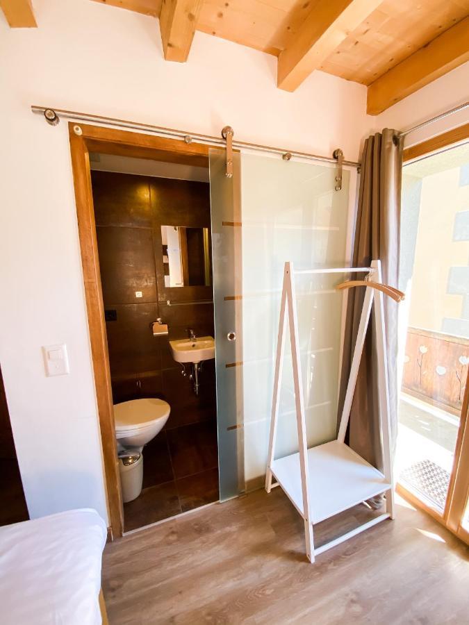 La Baraka Hostel Bagnes 외부 사진